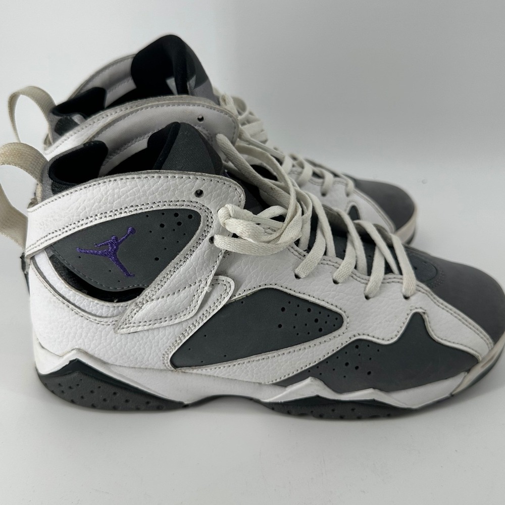 Air Jordan 7 Retro GS Flint White Grey Purple DJ2777-100 Boys Size 7Y